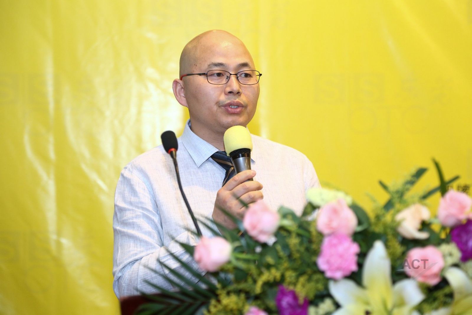 优傲：为什么说电子行业使用人机协作机器人的时代已经到来？