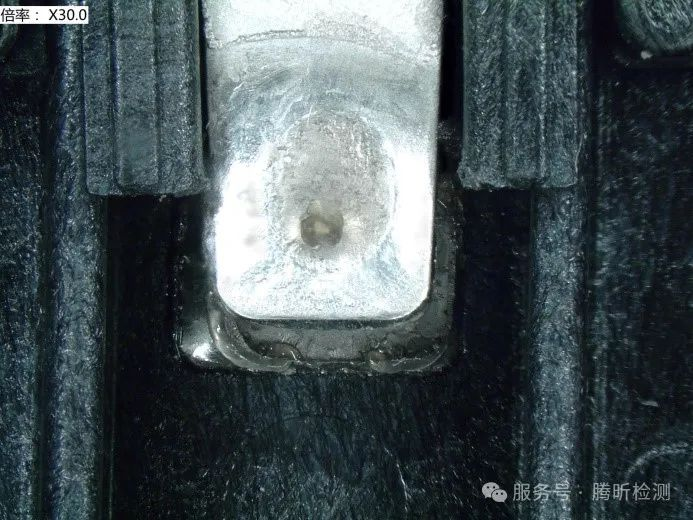 电涌保护器弹片焊点开裂失效分析